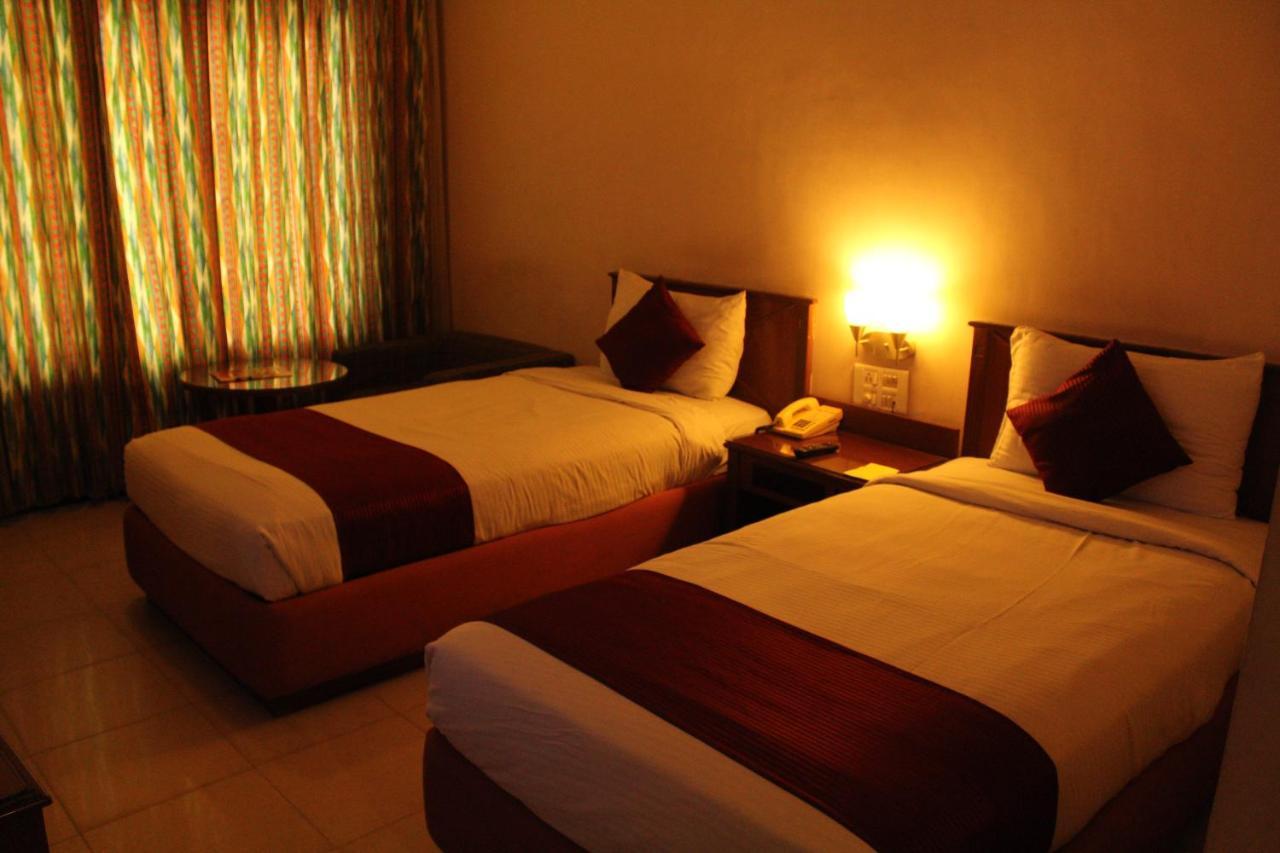 President Hotel Mysore Luaran gambar