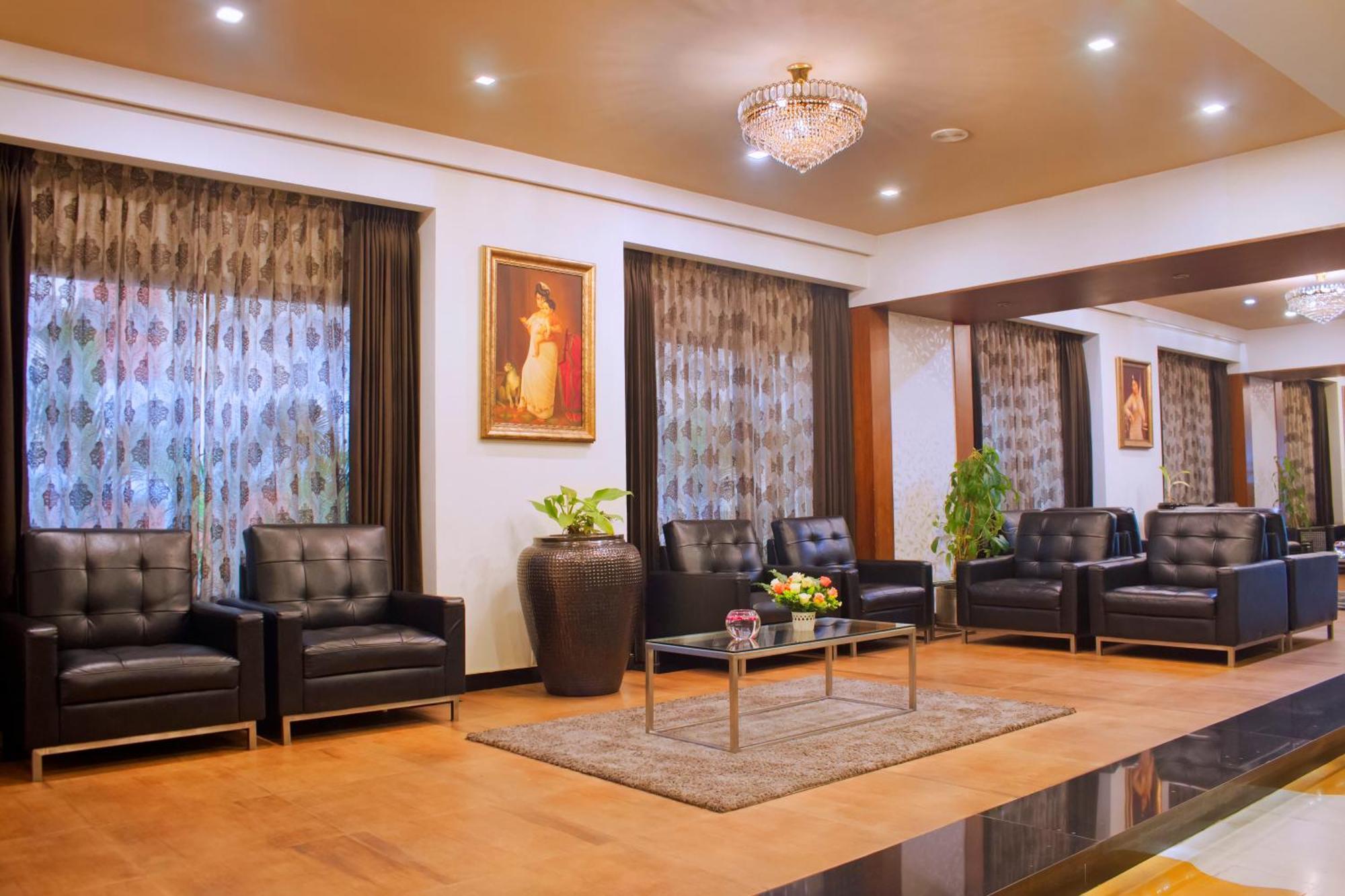 President Hotel Mysore Luaran gambar